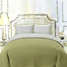 Reversible Green Tea 4 piece cotton jacquard quilt & comforter set